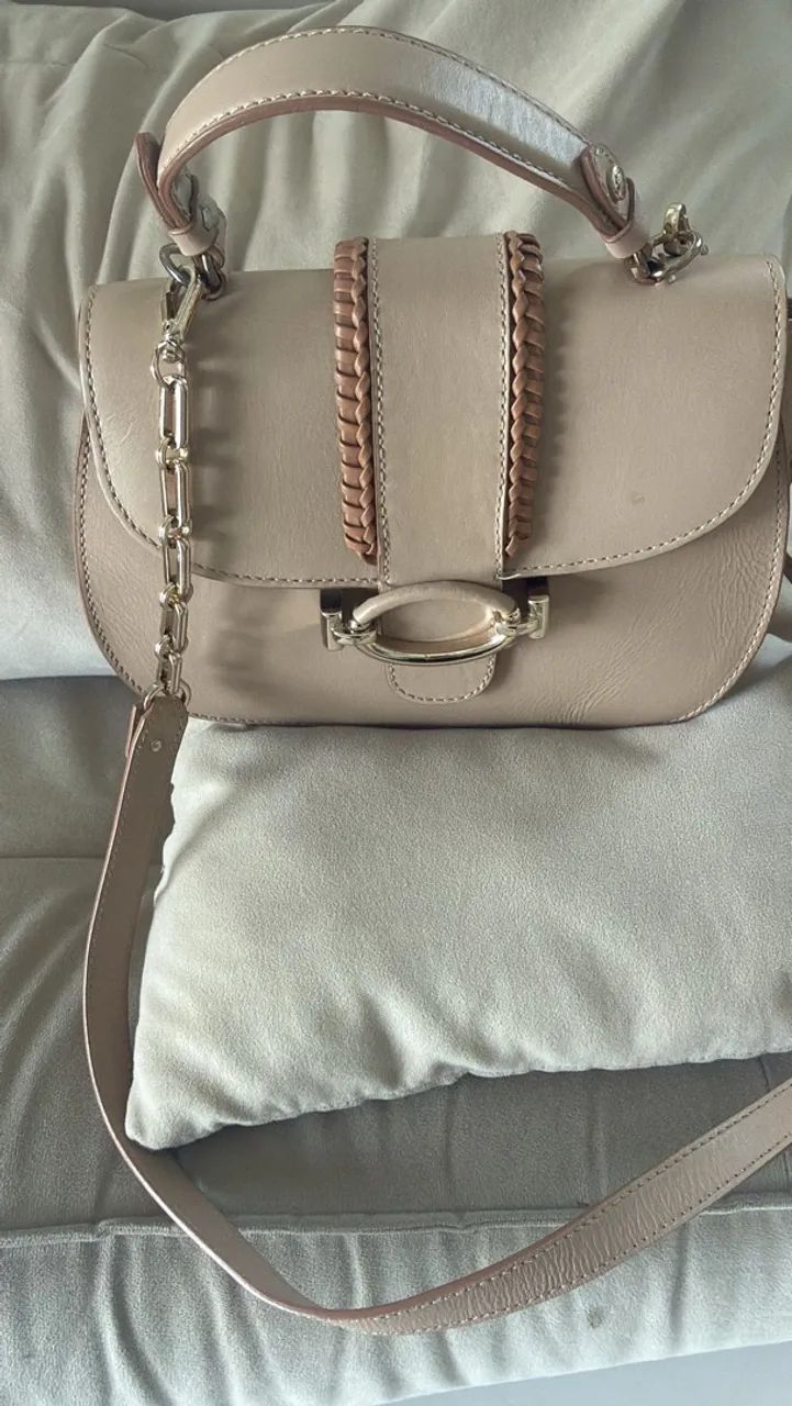 Bolsa de couro marca Arezzo  - Foto 2