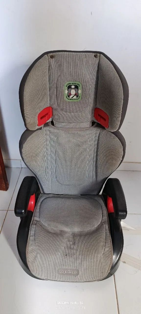 02 Cadeirinhas para carro - 02 Modelos