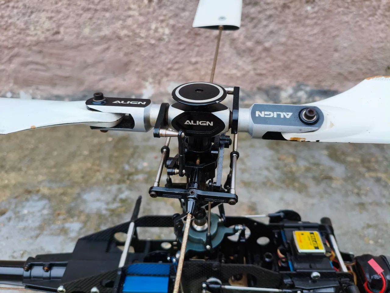 Helicóptero TREX 600 nitro  - Foto 5