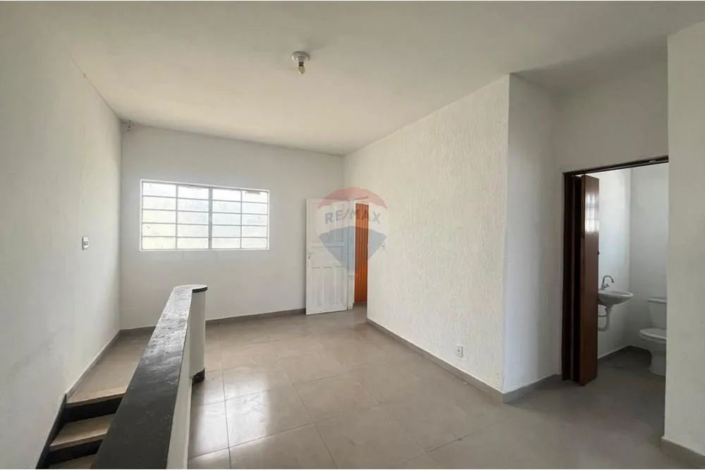 Locação Comercial ou Residencial na Vila Bancária