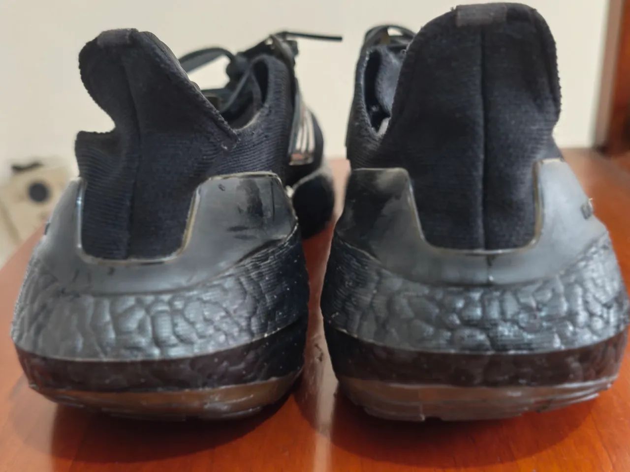 ADIDAS ULTRABOOST  - Foto 3