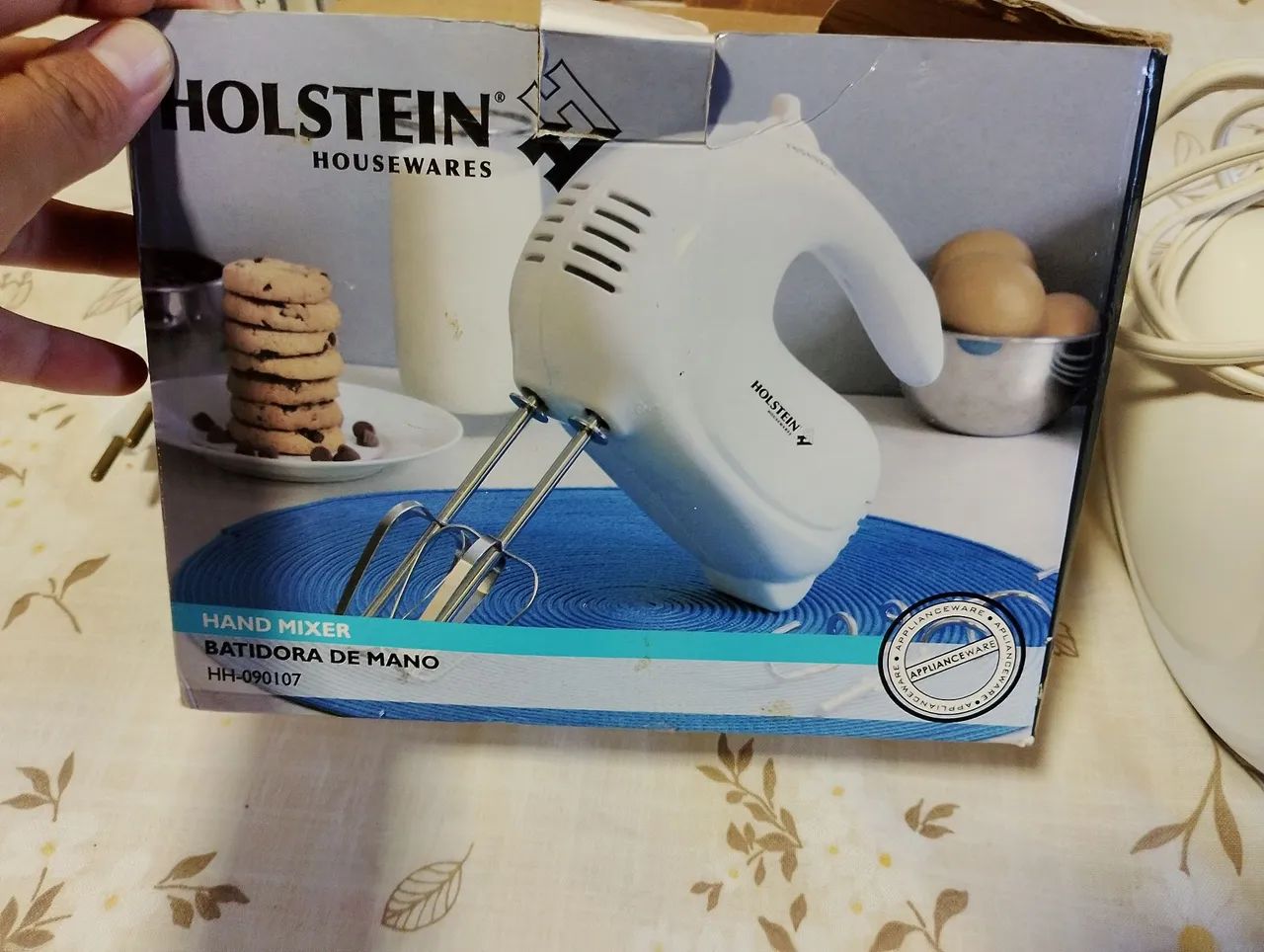 VENDO LIQUIDIFICADOR PROFESIONAL, BATIDORA  ELECTRICA, CAFETERA, MÁQUINA PARA FAZER PÃO,. - Foto 4