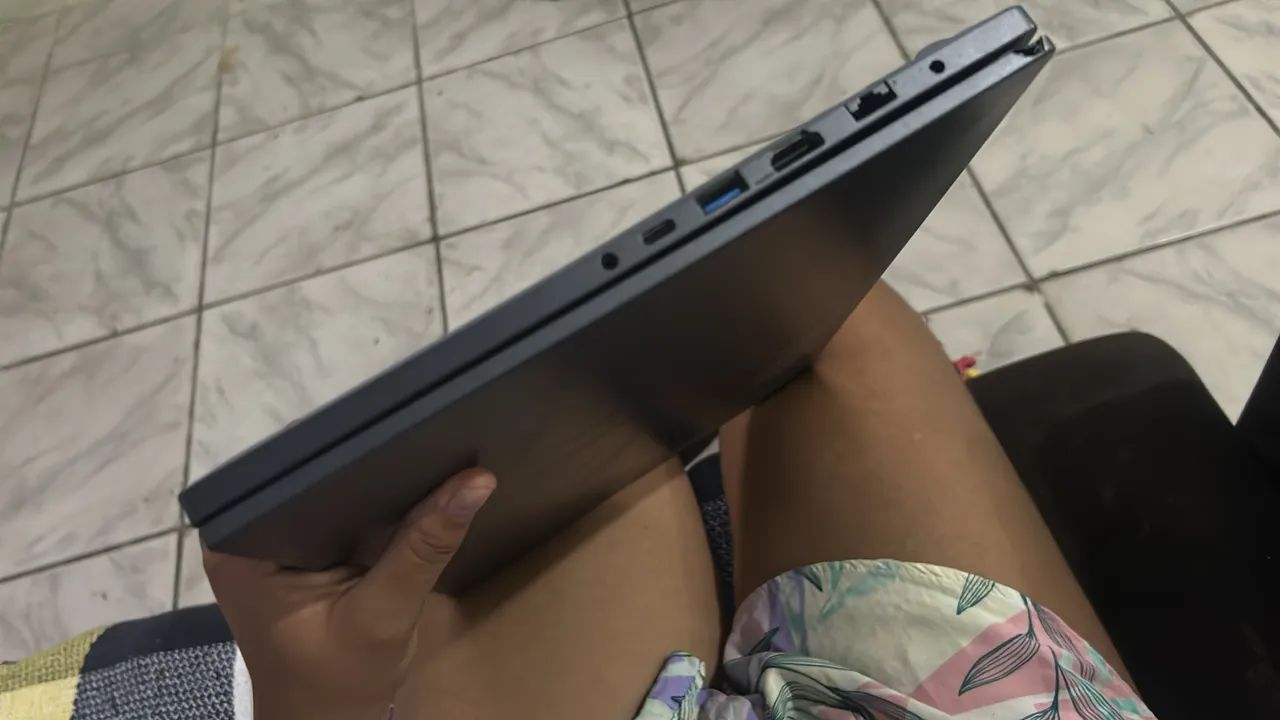Notebook Samsung Book, 8GB RAM i3 - Foto 5