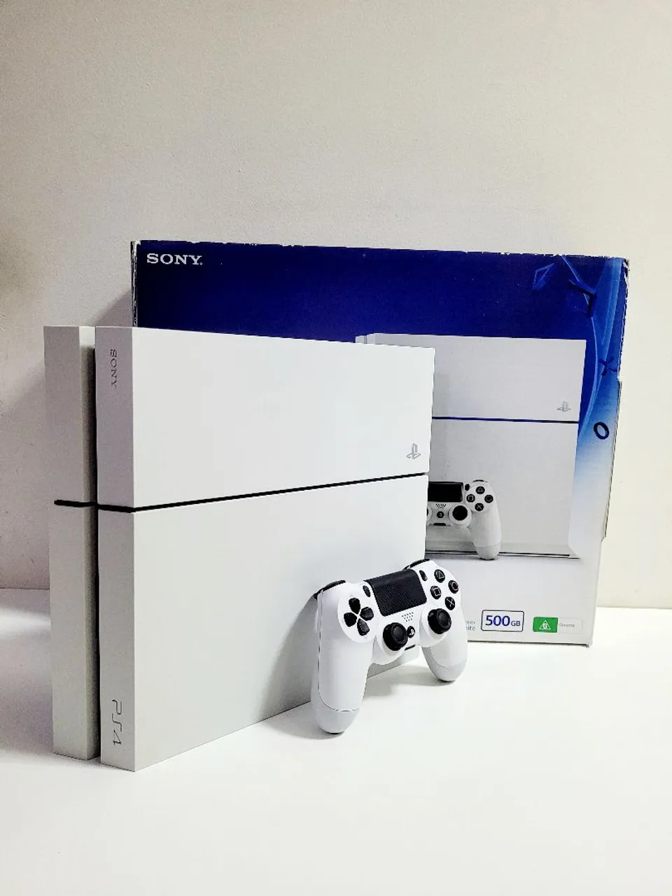 Playstation 4 Slim + JOGO GTA 5 Completo!! (Aceito Cartão