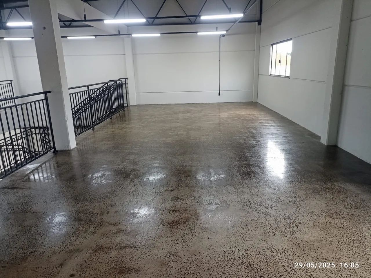 Sala ampla e nova - Foto 4