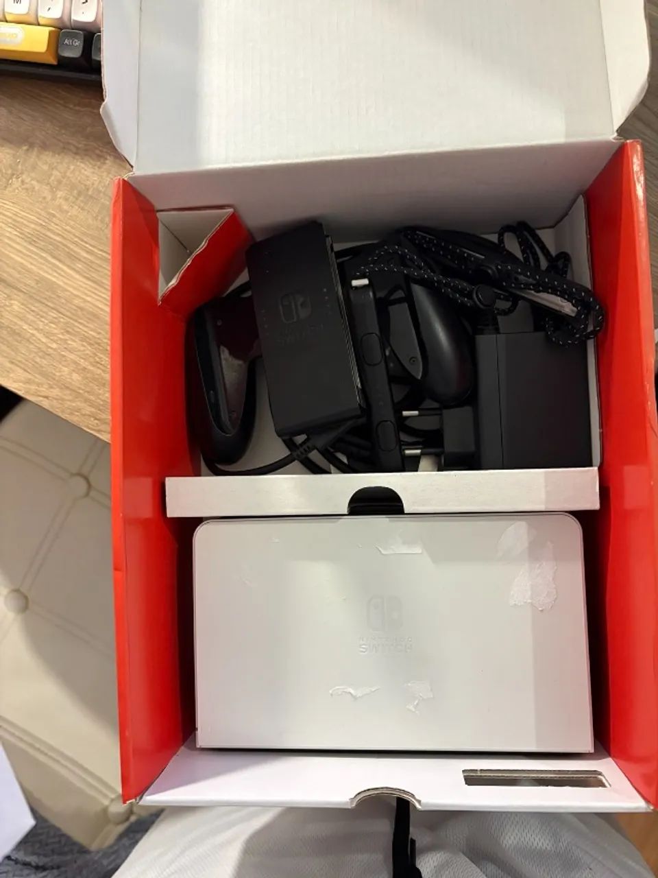 Nintendo Switch OLED Branco - Completo com Caixa - Foto 4