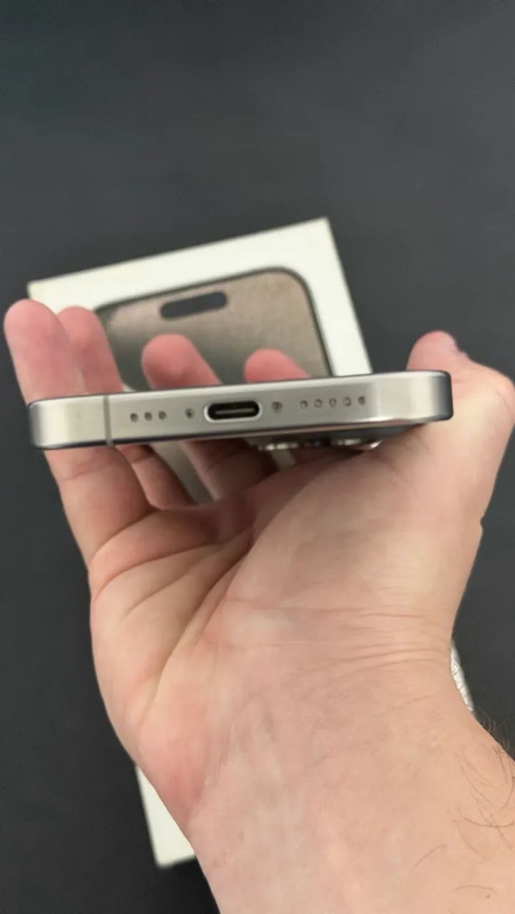 iPhone 15 Pro - Foto 4