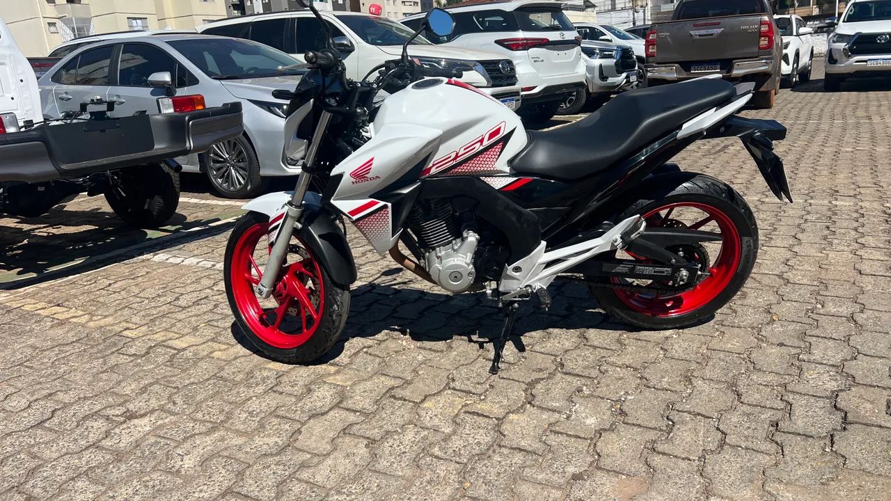 Cb Twister 2022