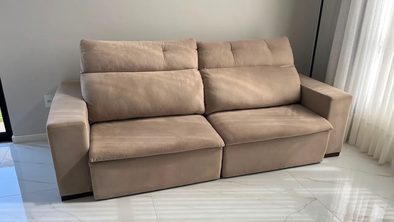 Sofá retrátil 