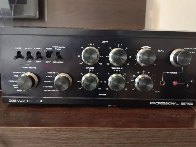Quasar QA-7070
