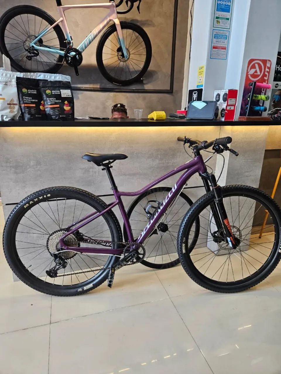 SPECIALIZED JETT 17 