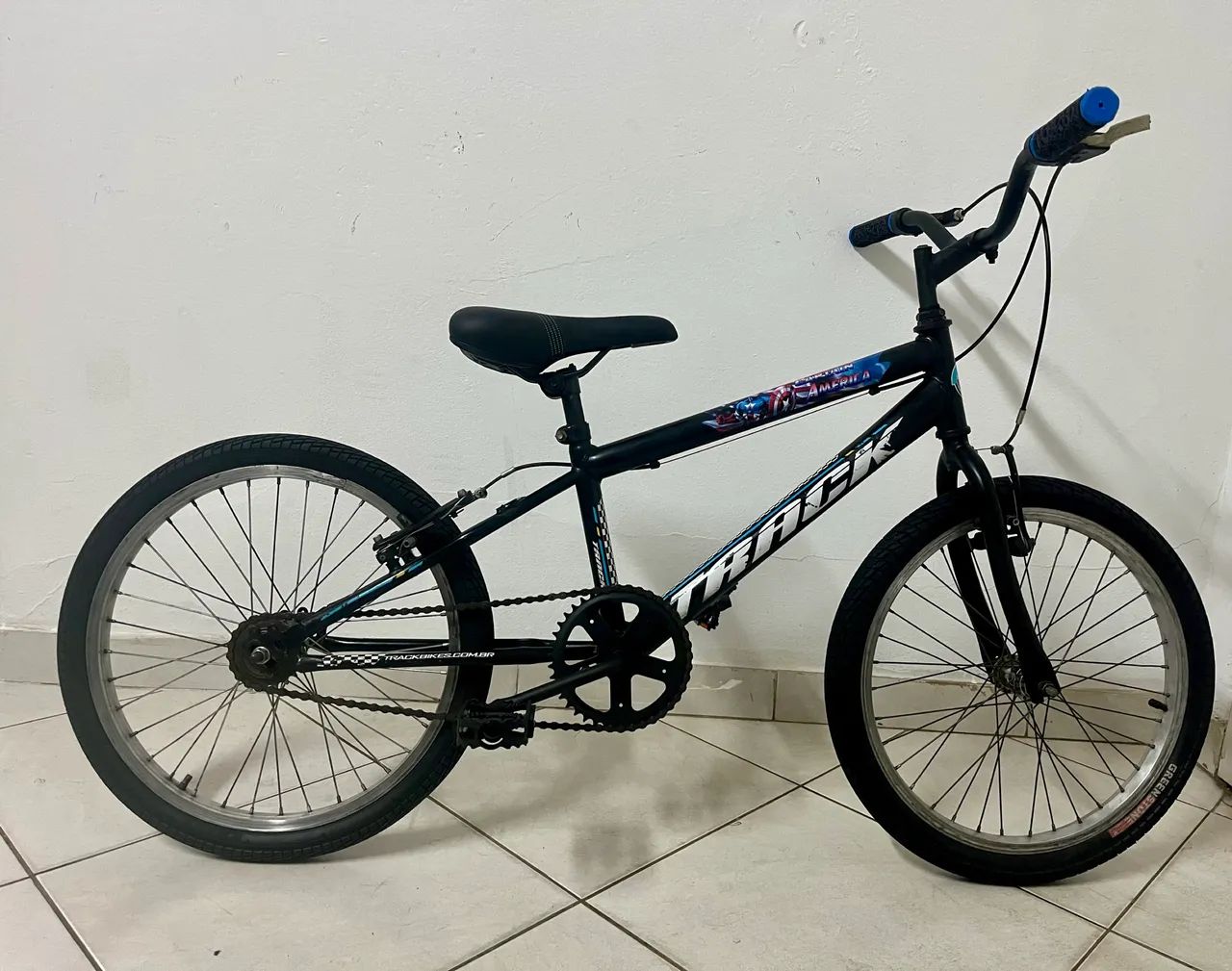 Track - Aro 20