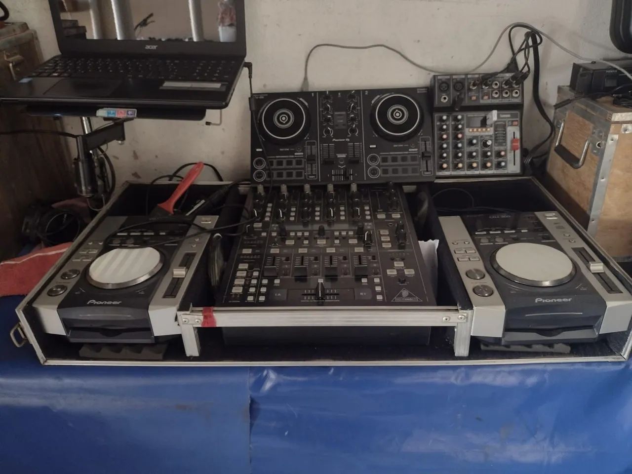 Equipamentos completos para Dj  som e iluminação  - Foto 5