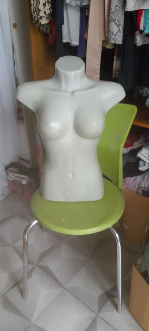 3 manequins  - Foto 4