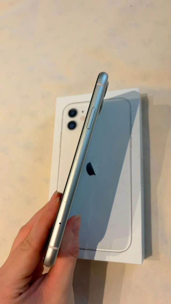 iPhone 11 Branco - 128 GB - Foto 3