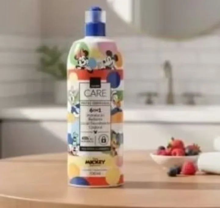 Hidratante frutas vermelhas 700ml avon