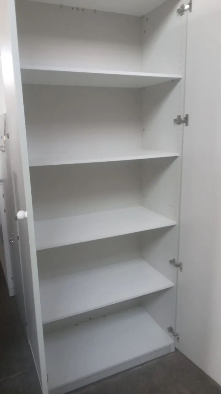 Armario Mult Uso com Prateleiras - Foto 2