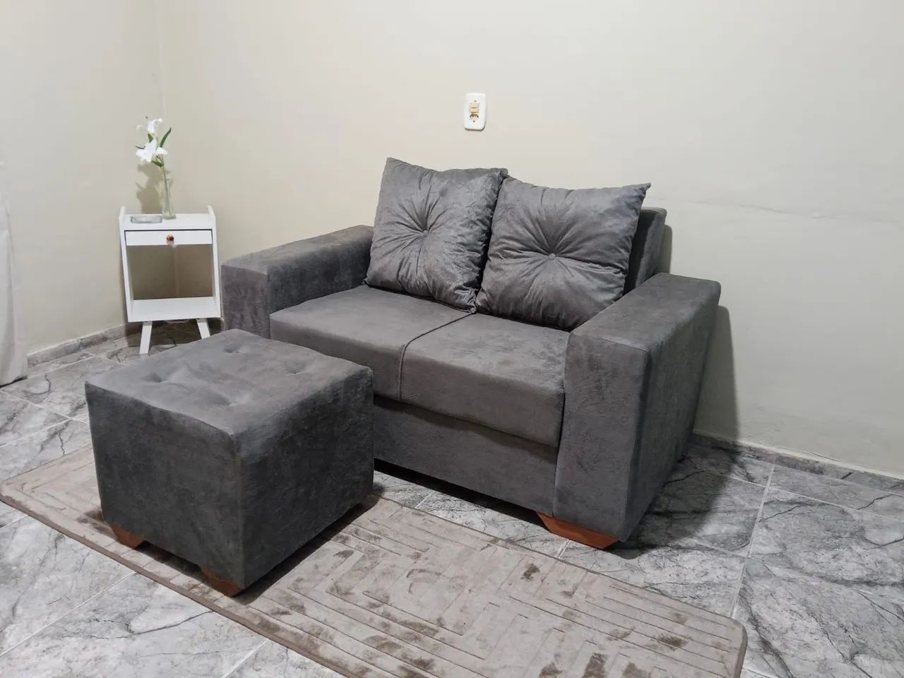 Sofá Coliseu Lindo, confortável e resistente. Pronta entrega 