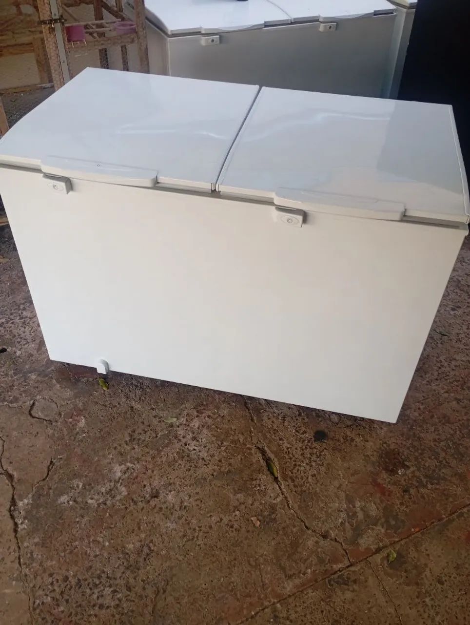 Freezer Electrolux duas tampas  - Foto 2