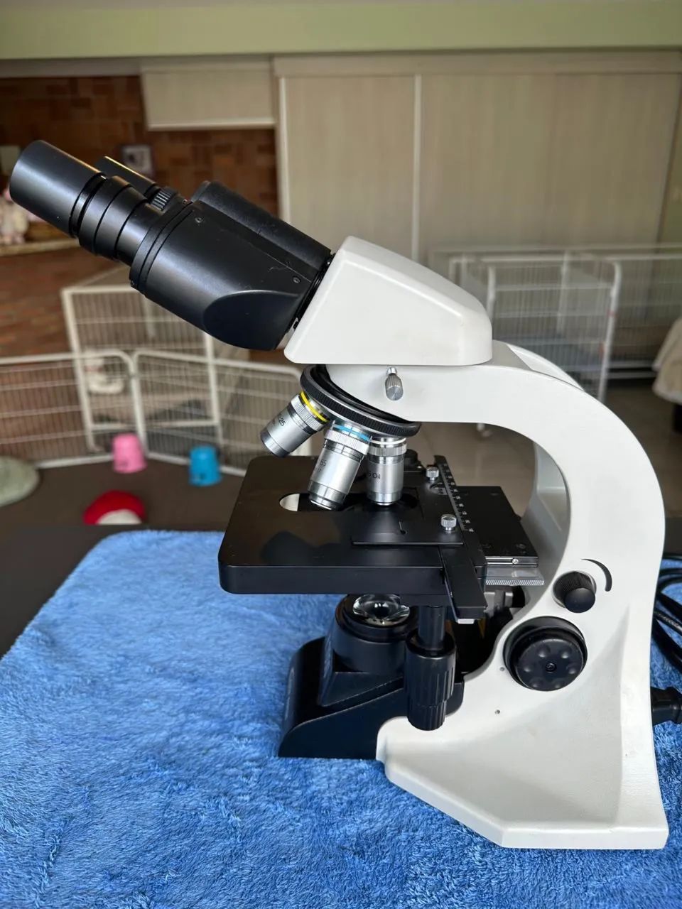 Microscópio biológico binocular L1000 - Foto 3