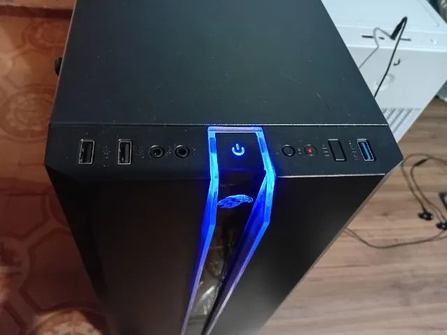 Gabinete Gamer Completo - Usado (Excelente Estado) - Foto 2