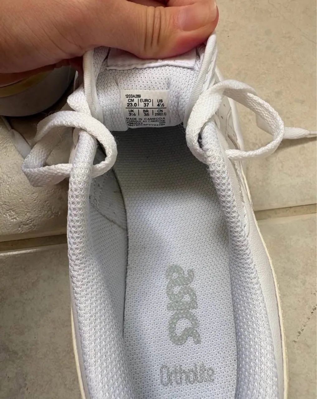 Tênis branco Asics  - Foto 4
