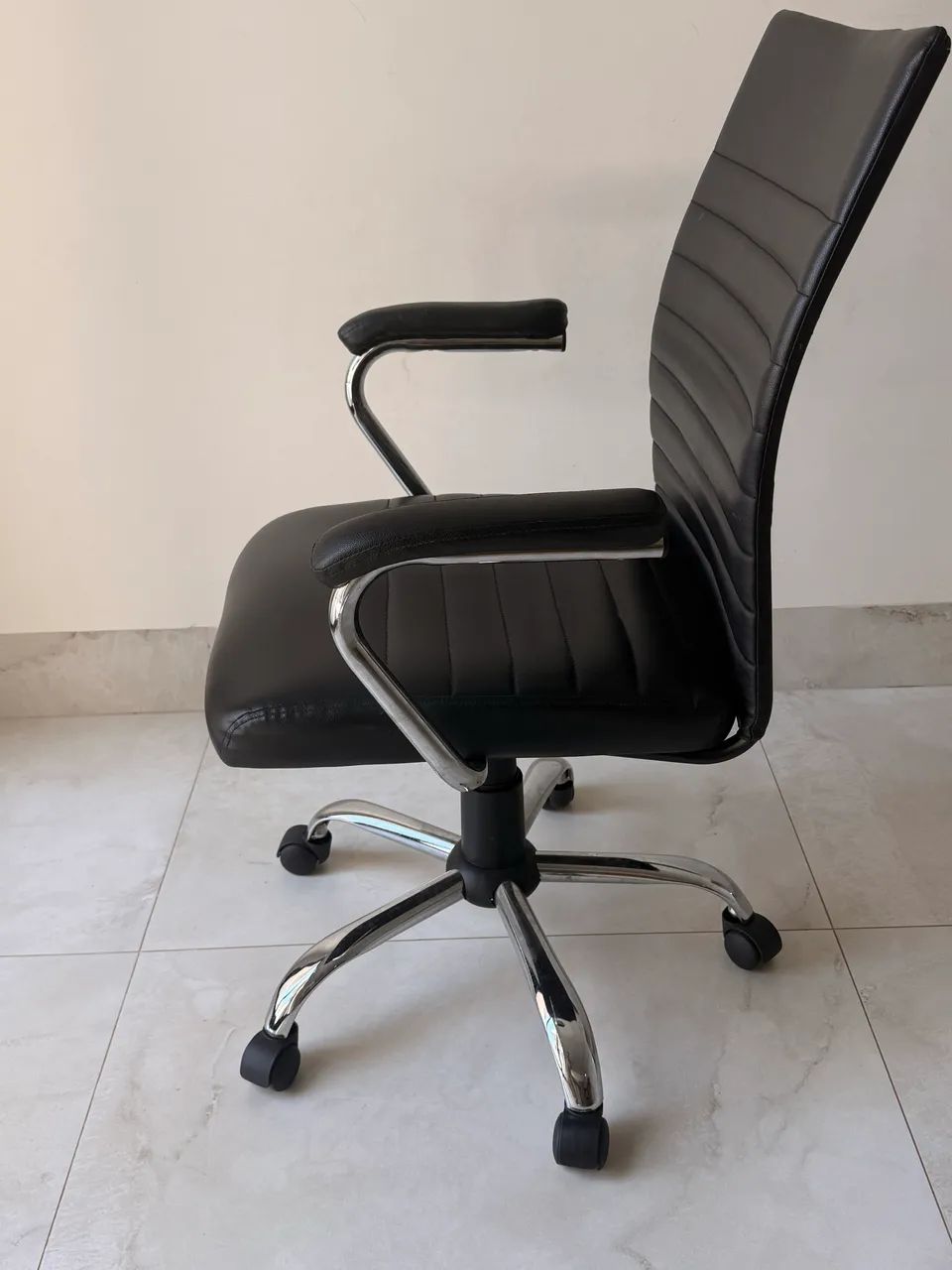 Cadeira Escritório Diretor  - Foto 3