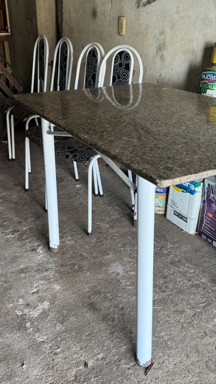 Mesa mármore 4 cadeiras
