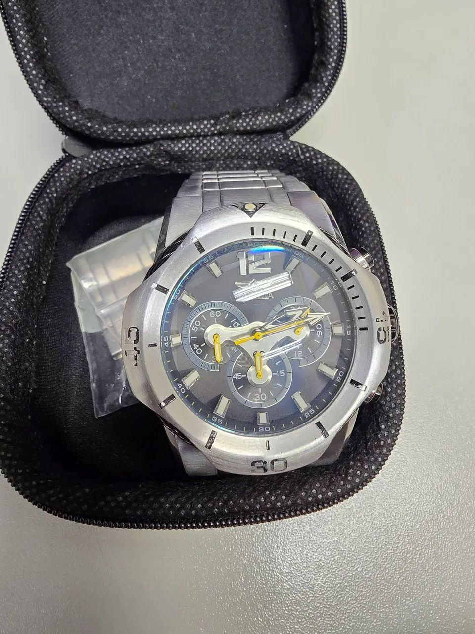 Relogio Invicta Bolt
