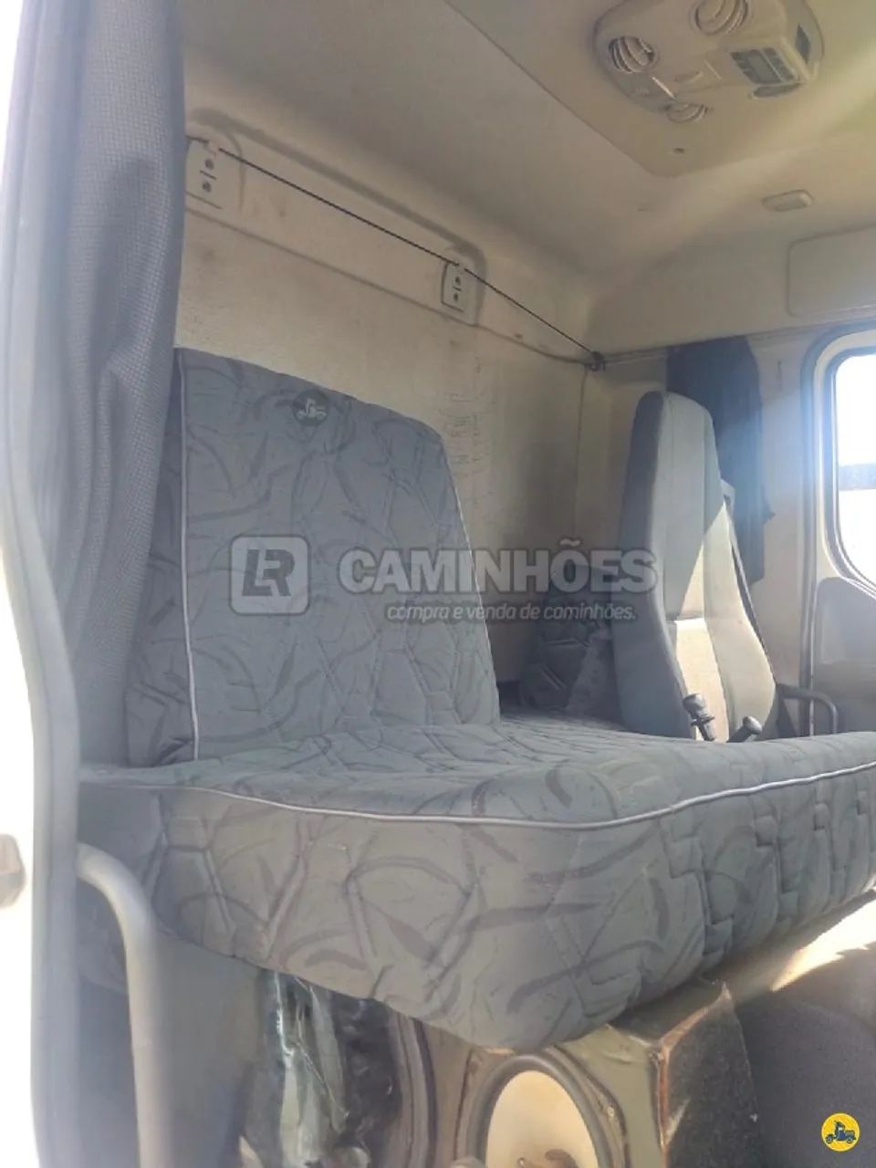 VOLVO VM 330 4x2 2013/2013  - Foto 3