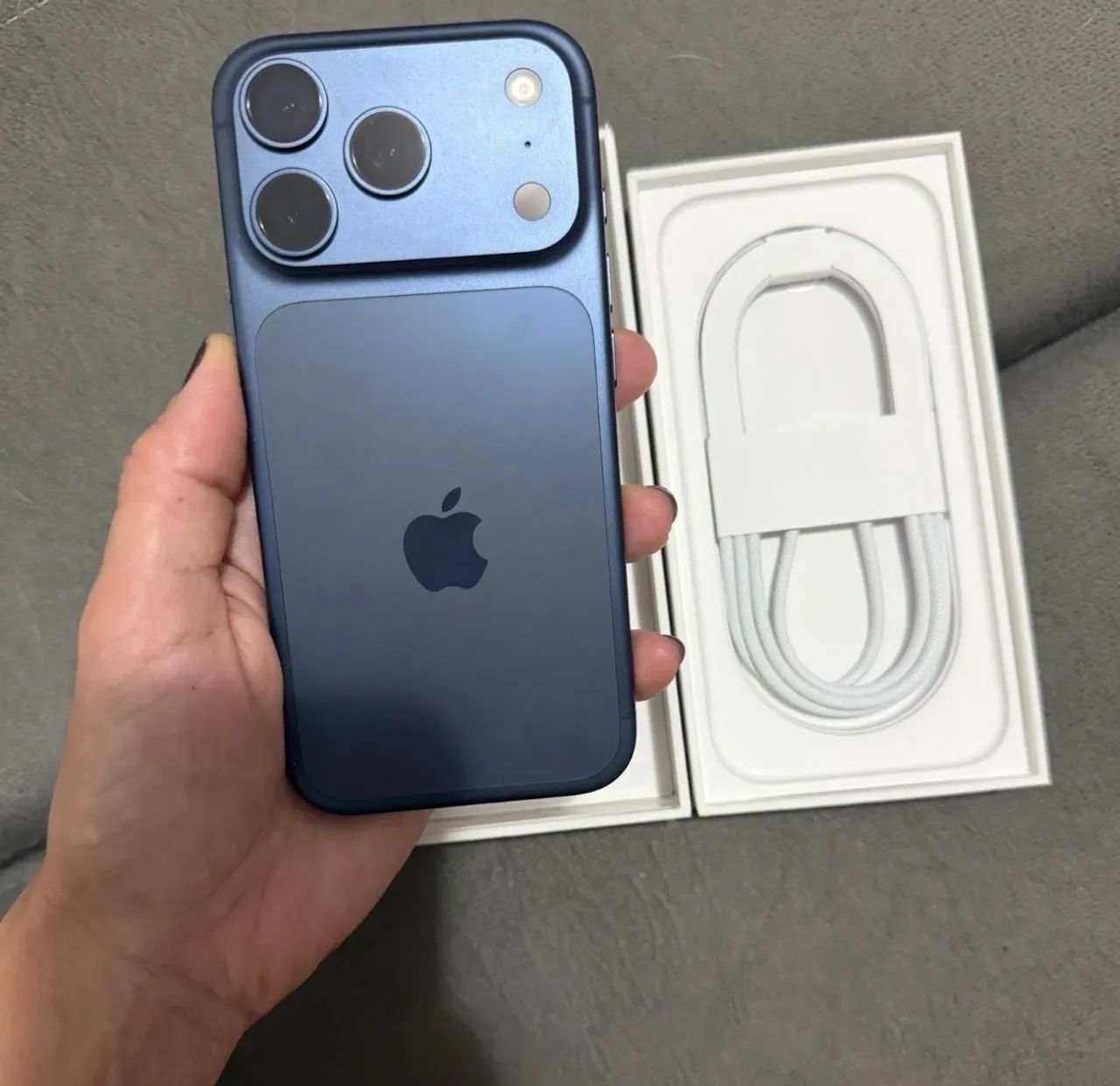 iPhone 17 pro 512 GB