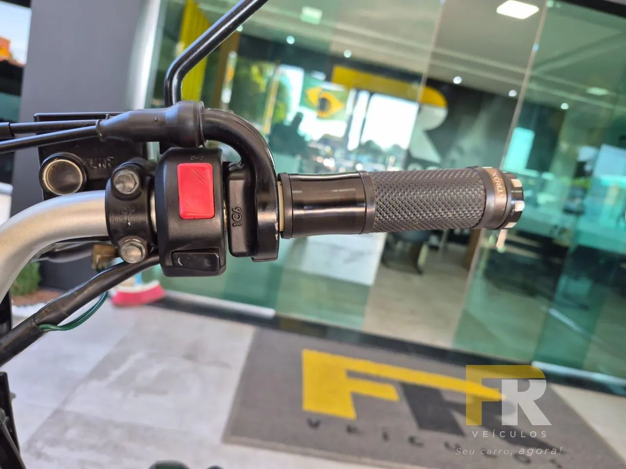 LANDER 250 XTZ FLEX ABS PRETA 2022/2022 - Foto 4