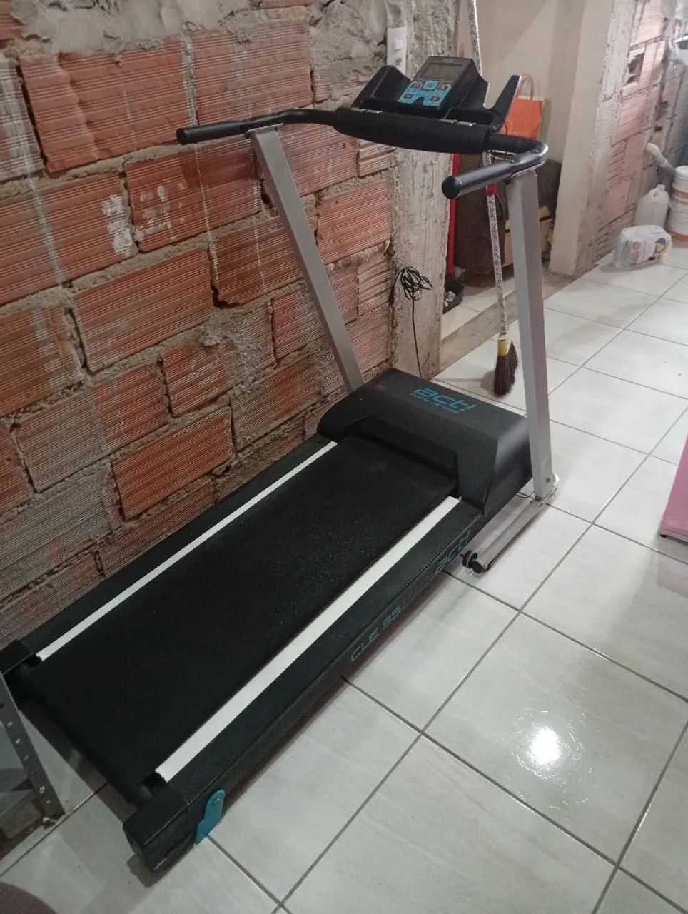 Vendo Esteira elétrica 