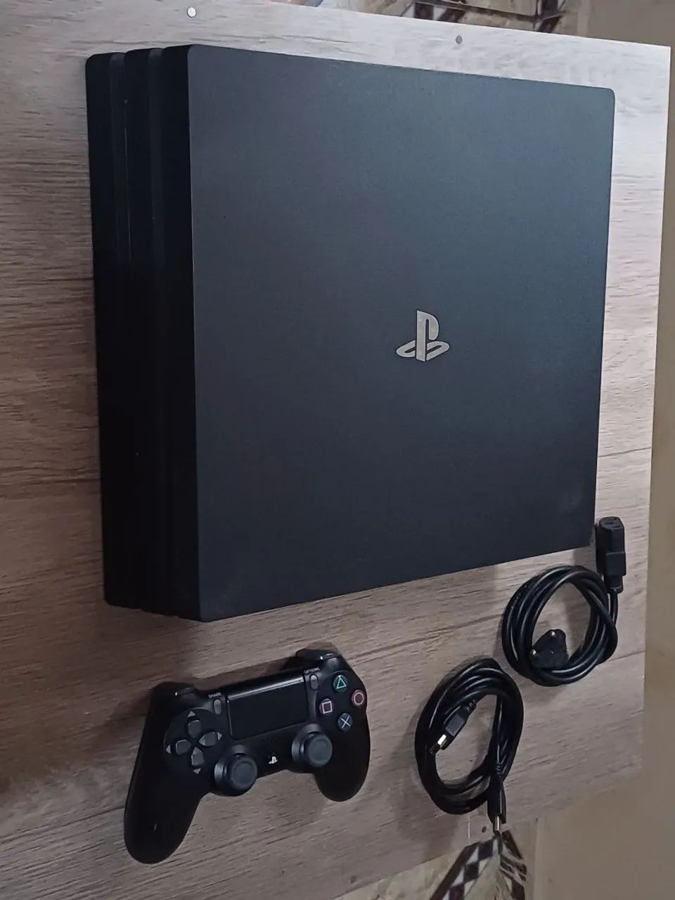 Playstation 4 Pro 4K 1tera aceito cartão  - Foto 3