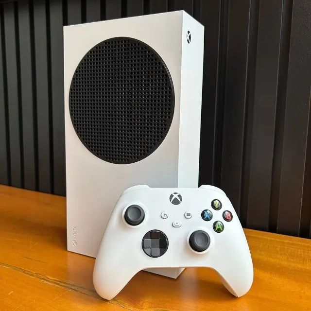 Console Microsoft Xbox Series S 512GB SSD Completo Na Caixa - Foto 2