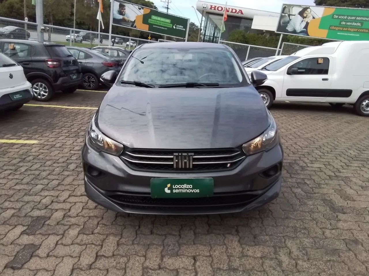 Fiat Cronos DRIVE 1.3 8V Flex Aut., foto 8 de 12