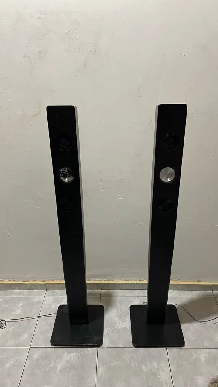 Caixas Torre e Subwoofer Philips  - Foto 4