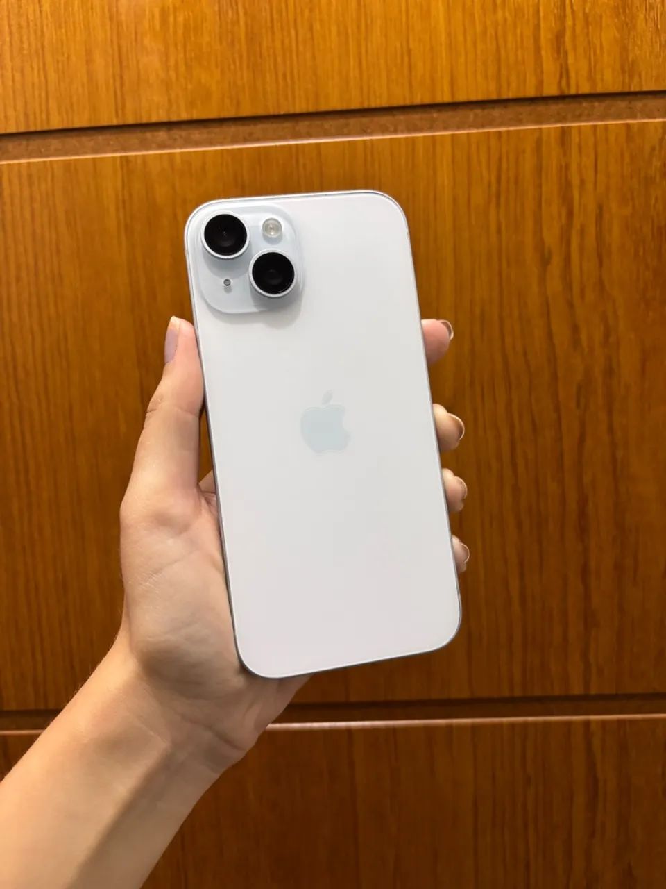 IPHONE 15 - BATERIA 90%