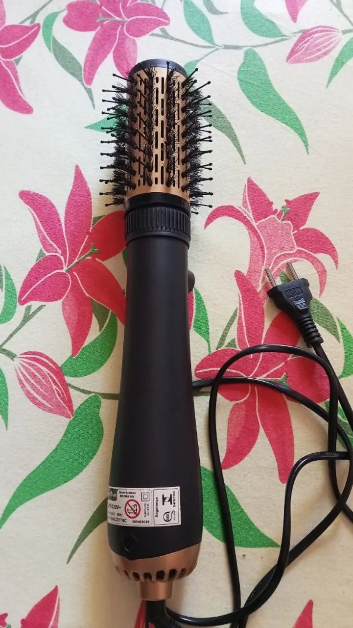Vende-se uma Escova Rotativa  - Foto 3