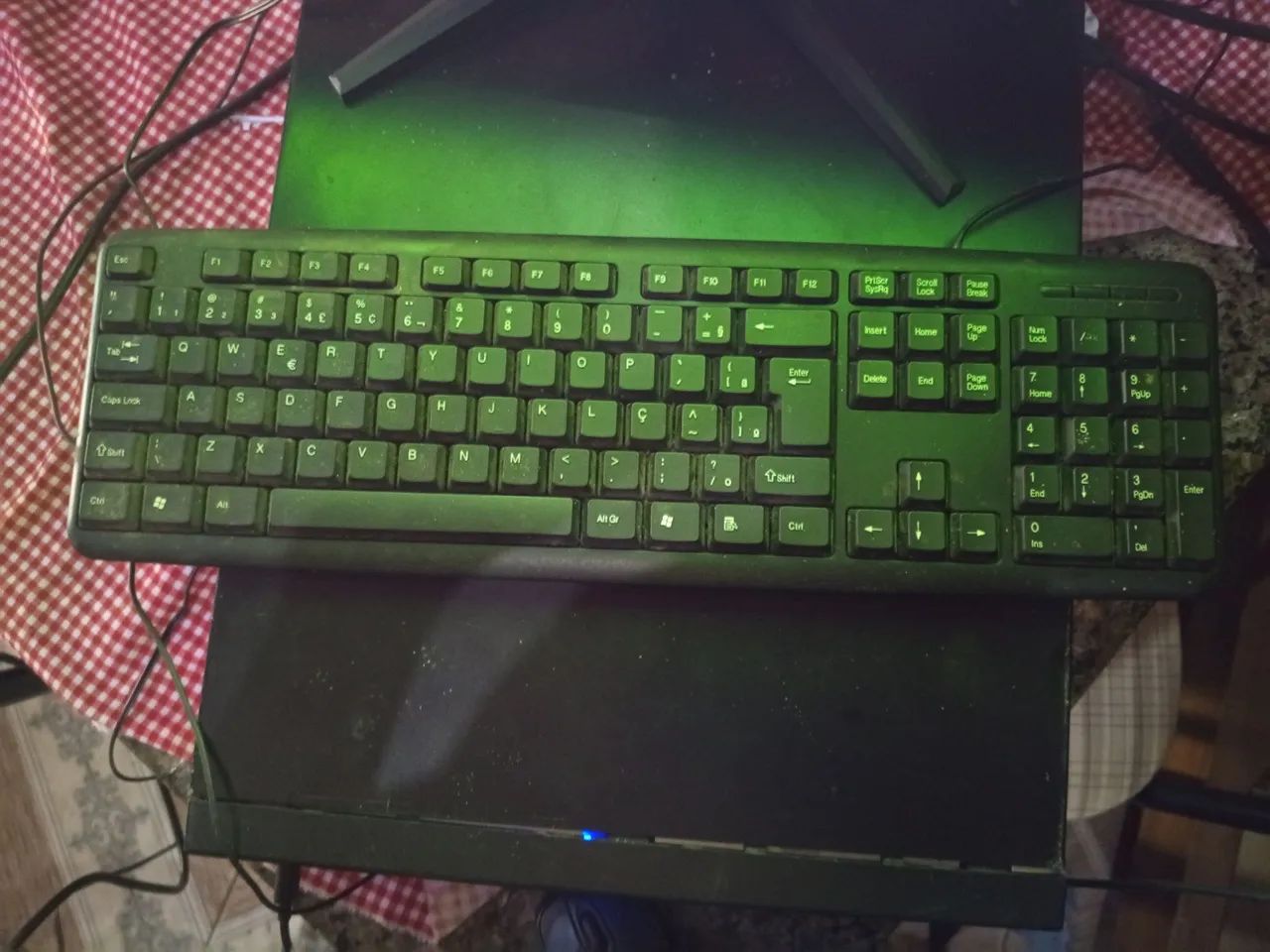 Computador, ele tem 6 gigas de ram. - Foto 5