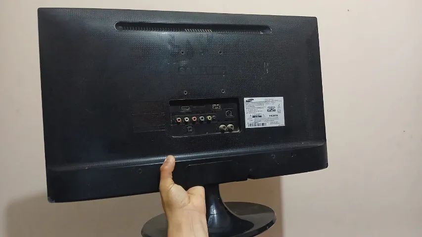 TV Samsung 24" Usado - Foto 4
