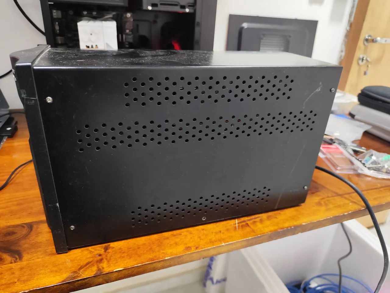 Nobreak APC 1200 - Foto 2