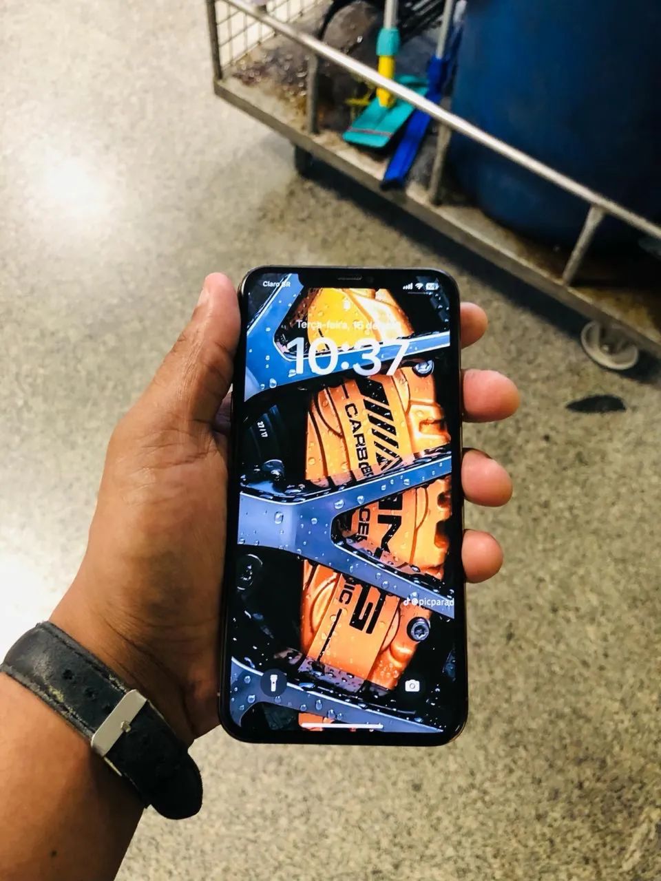 Vendo IPhone 11 Pro Max  - Foto 3