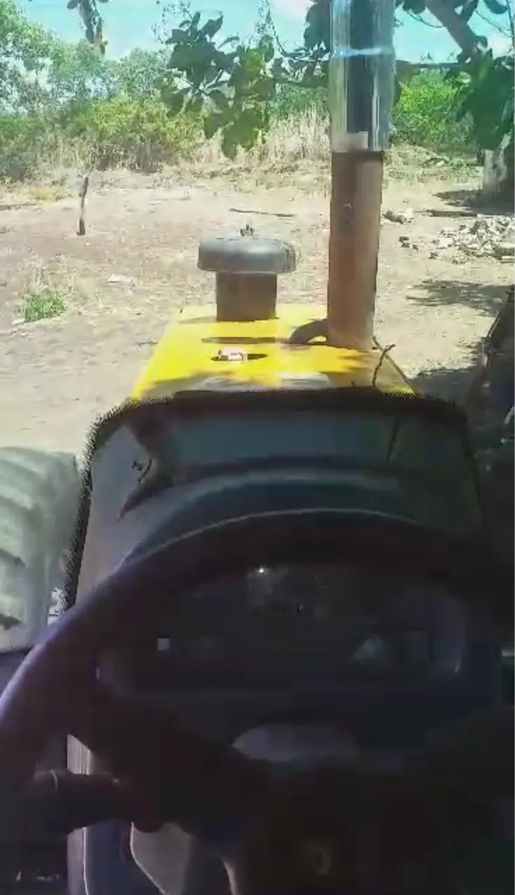 Trator Valtra / Modelo BH 180  - Foto 5