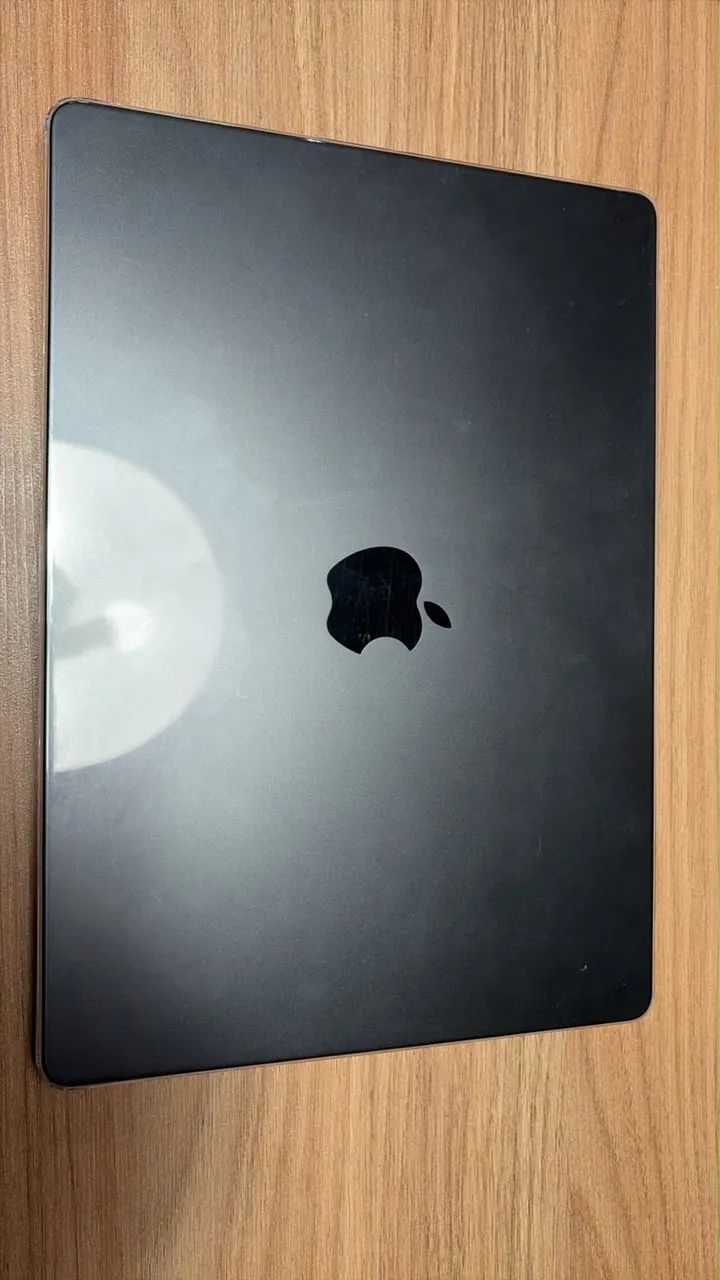 MacBook PRO M5 16/512GB NA GARANTIA - Foto 2
