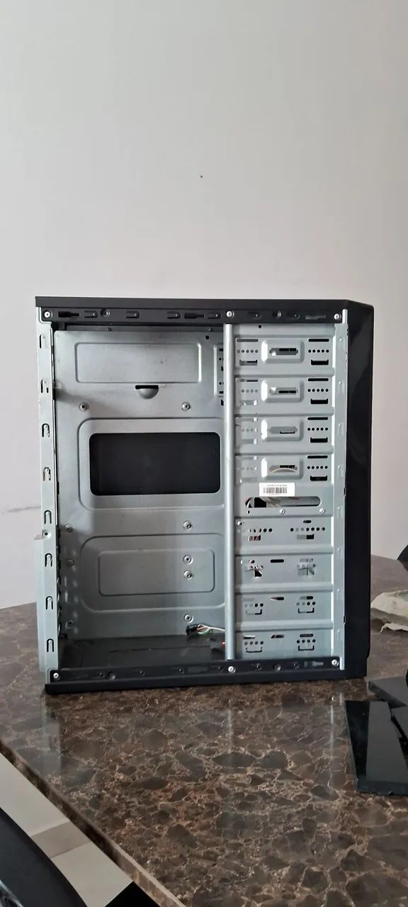 Gabinete de Desktop - Foto 5