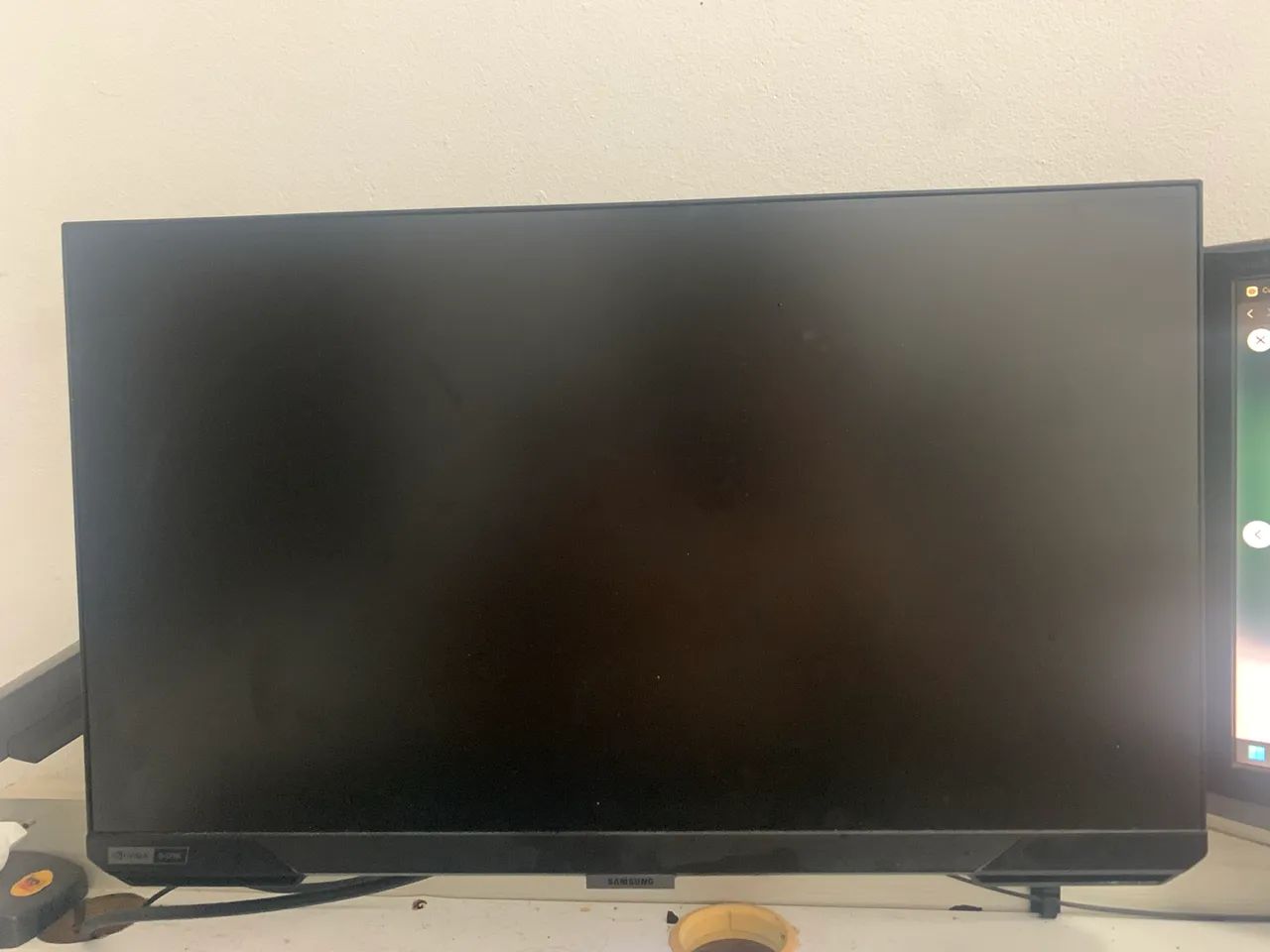 Monitor Samsung Odyssey G40 25? 240Hz - Foto 2
