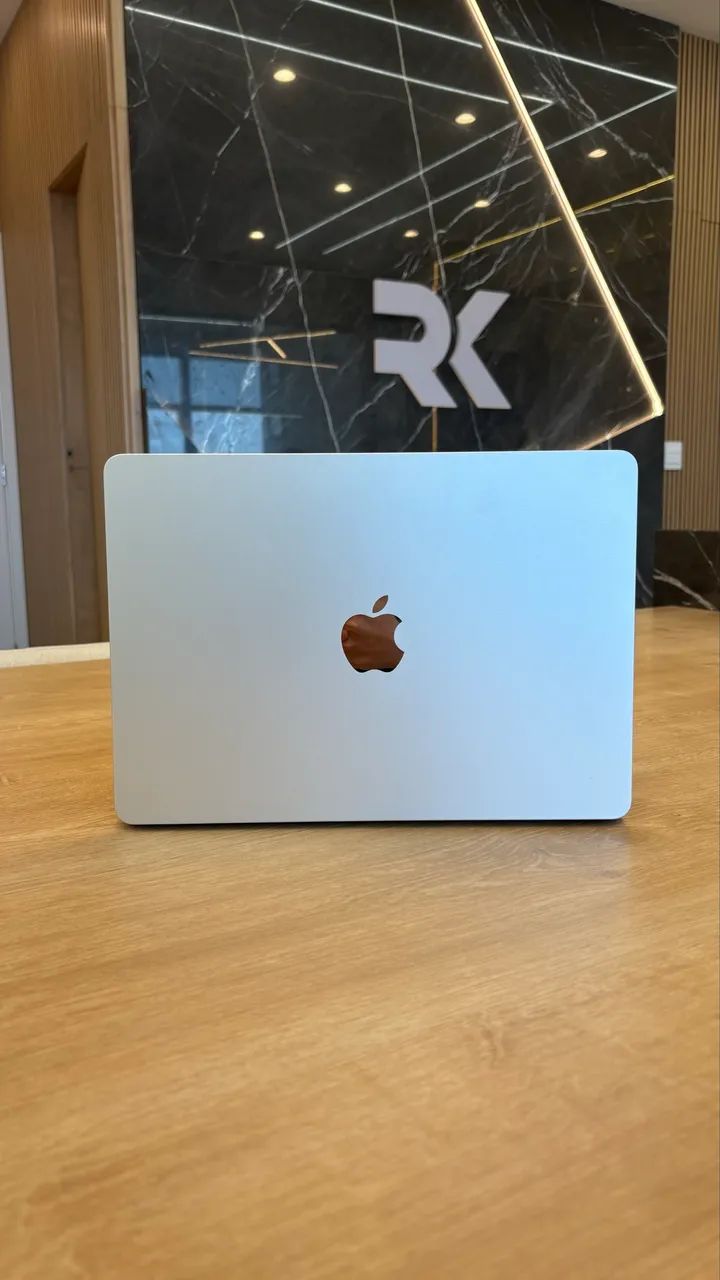 MacBook Air M3 - 256gb - 16gb RAM - GARANTIA DE 3 MESES