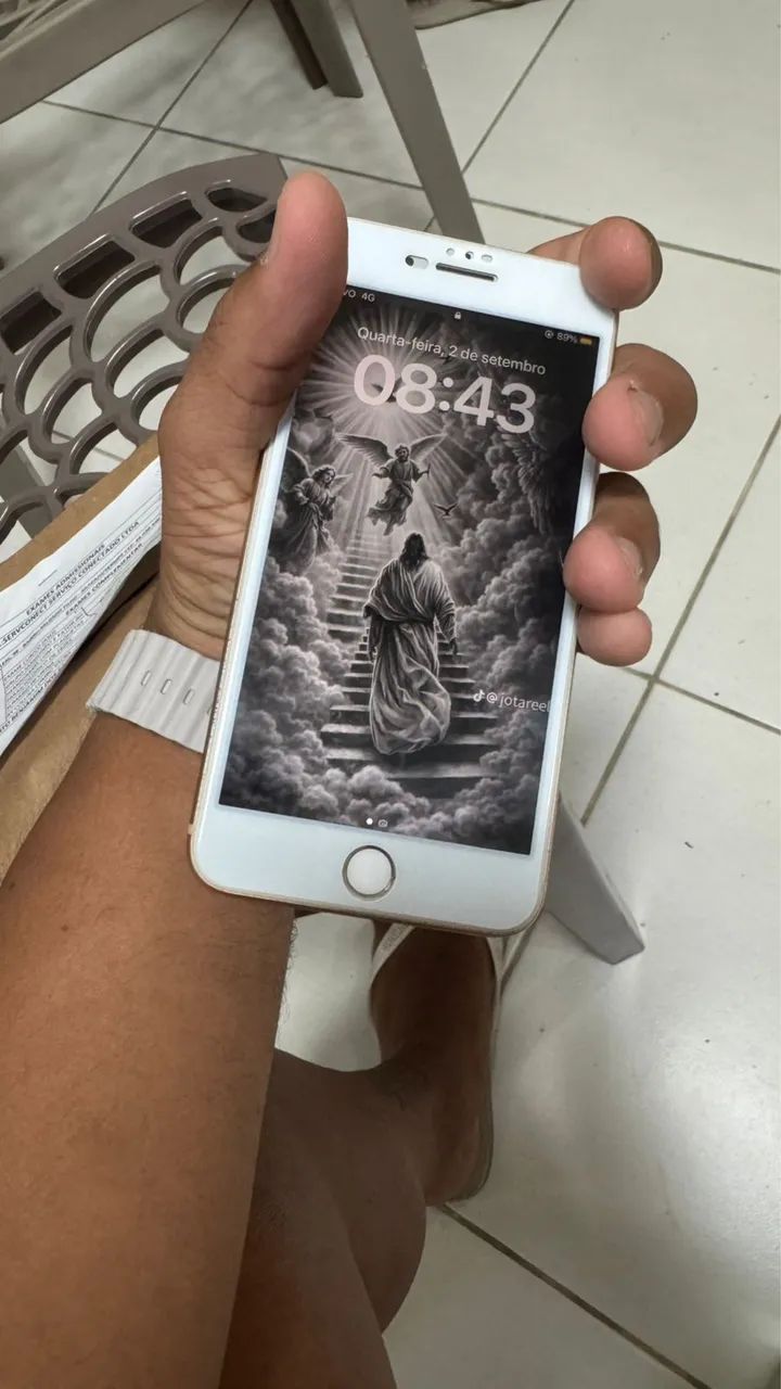 iPhone 8 Plus 