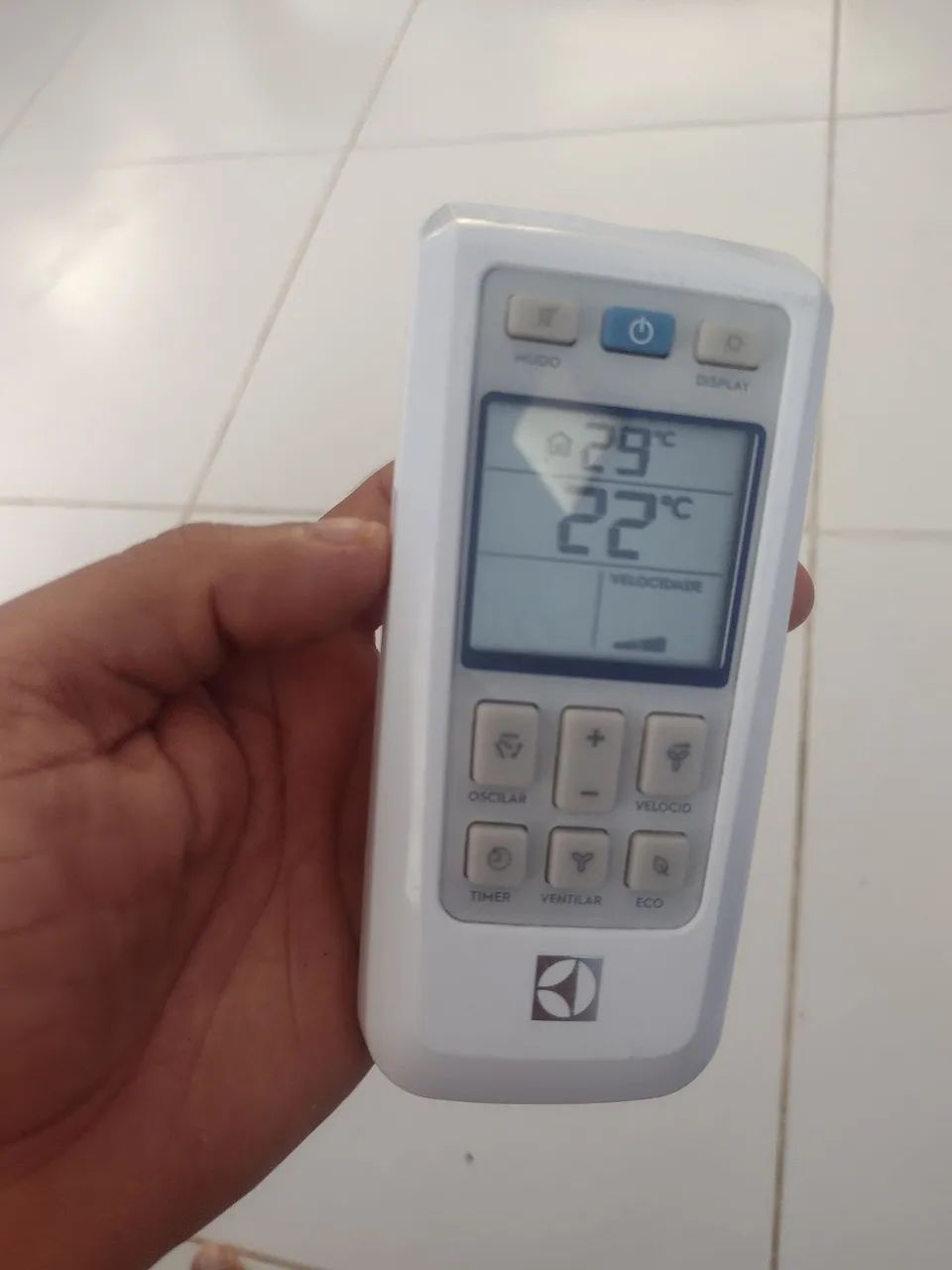 Controle de ar condicionado Eletrolux  - Foto 2